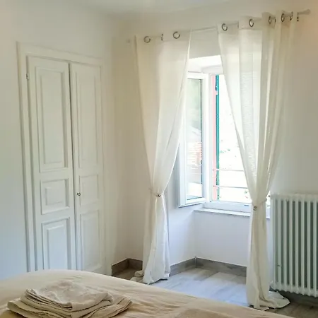 Azzurro Cinque Terre * San Bernardino