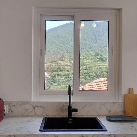 Azzurro Cinque Terre * San Bernardino