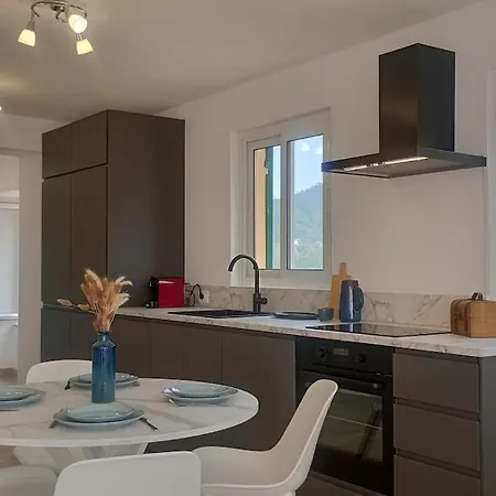 Azzurro Cinque Terre Apartman San Bernardino
